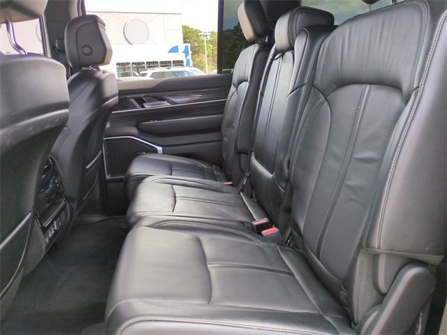 Used 2022 Jeep Wagoneer Series III image 14