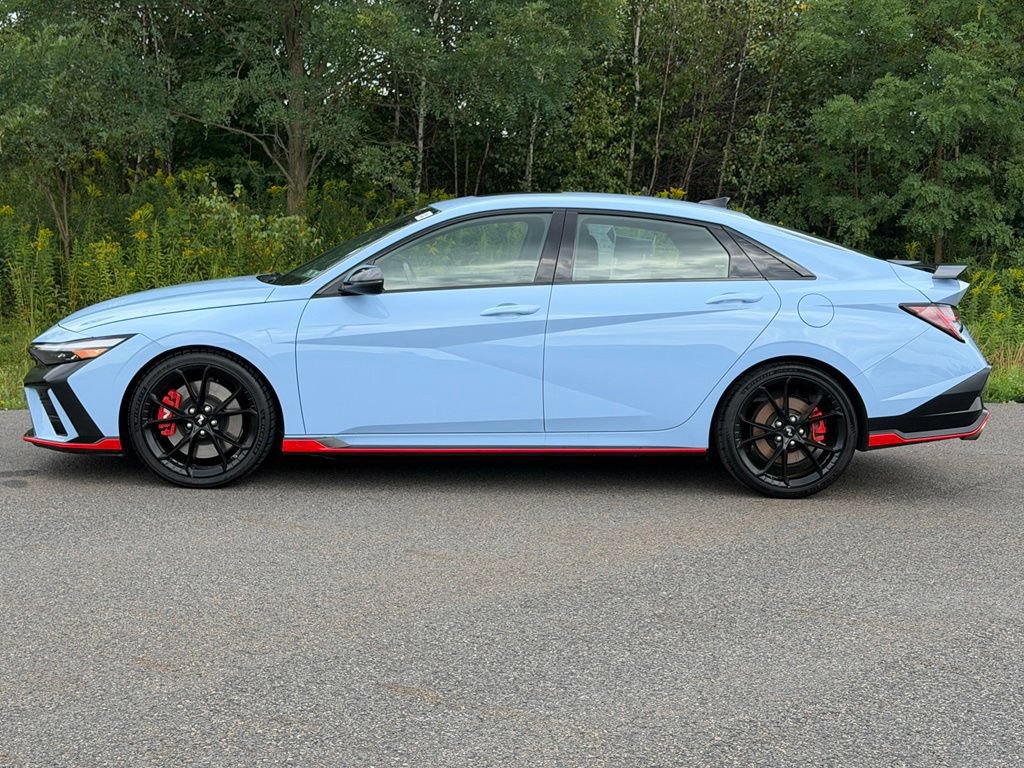 Used 2025 Hyundai Elantra N FWD image 33