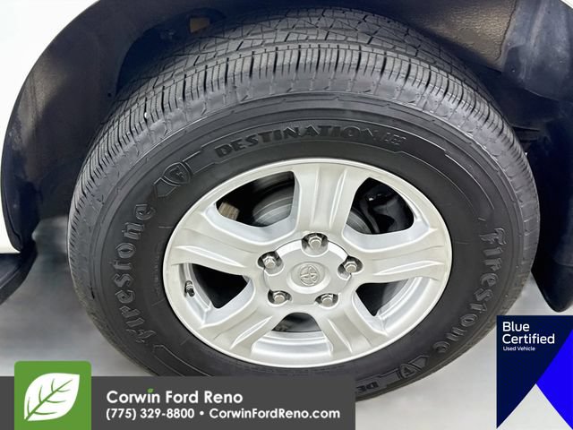 Used 2017 Toyota Sequoia SR5 AWD/4WD image 32