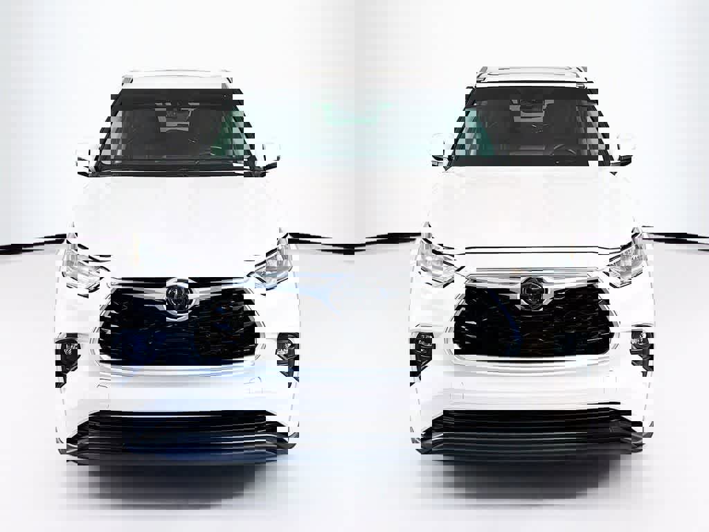 Used 2020 Toyota Highlander XLE image 8