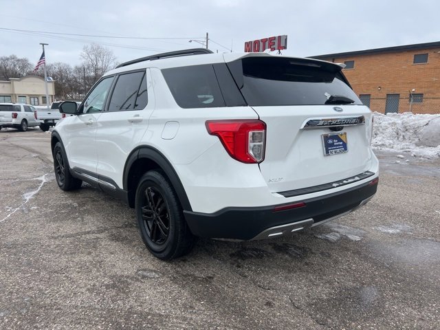 Certified 2023 Ford Explorer XLT w/ Equipment Group 202A image 26