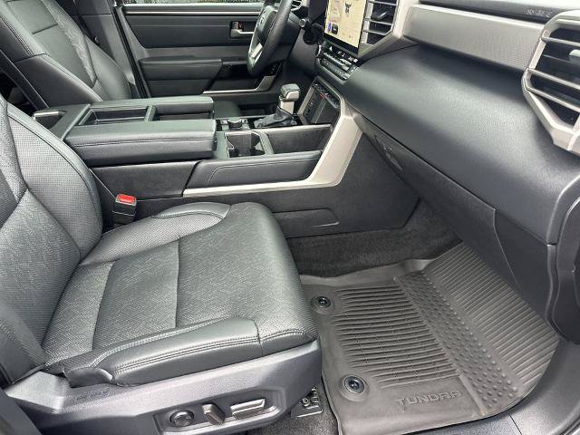 Used 2025 Toyota Tundra Limited AWD/4WD image 14