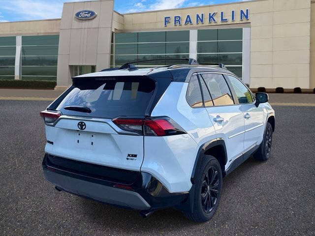Used 2025 Toyota RAV4 XSE w/ Weather Package AWD/4WD image 7