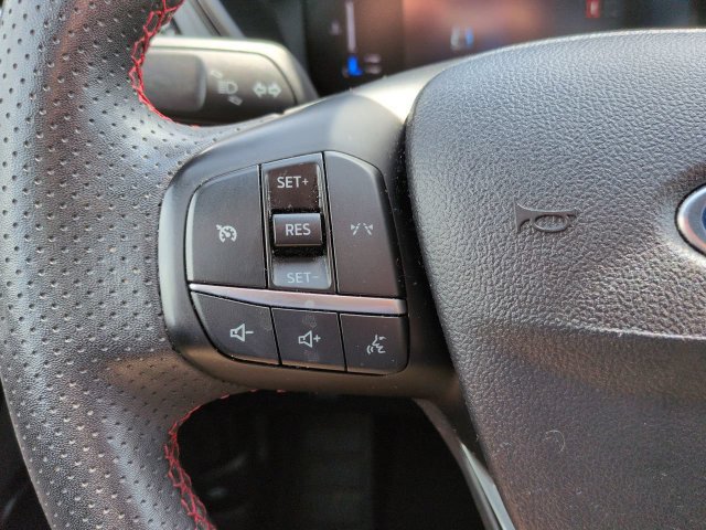 Certified 2024 Ford Escape ST-Line FWD image 17