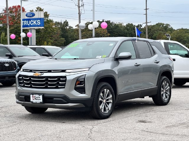 Used 2026 Chevrolet Equinox LT AWD/4WD image 3