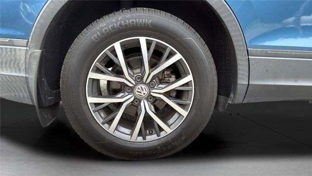 Used 2019 Volkswagen Tiguan SE FWD image 25