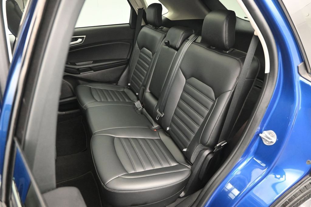 Certified 2024 Ford Edge SEL w/ Convenience Package AWD/4WD image 13