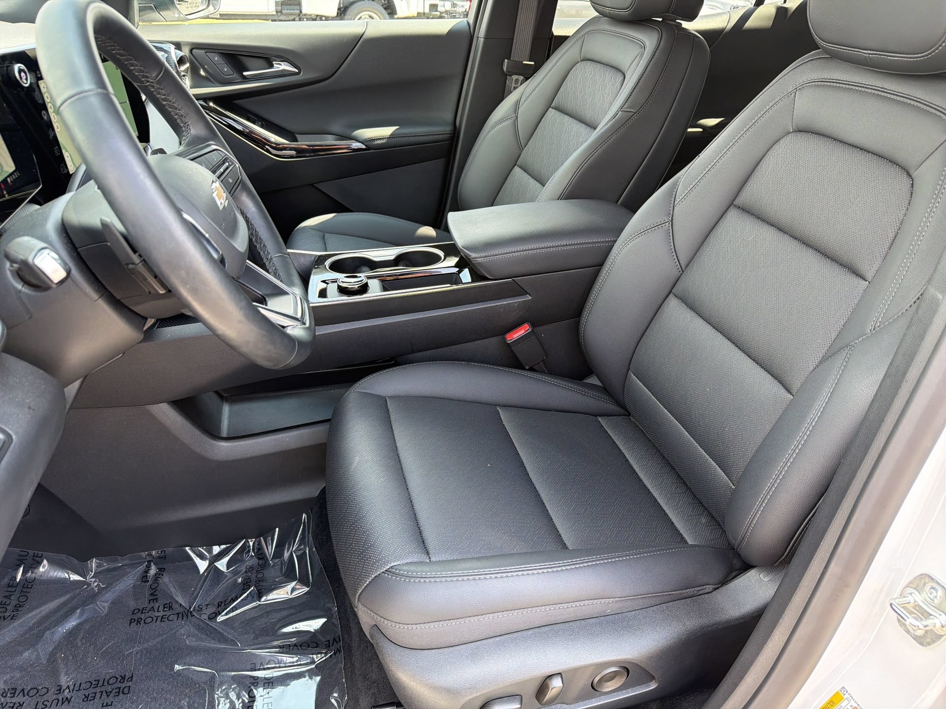 Used 2026 Chevrolet Equinox LT w/ Convenience Package II FWD image 20