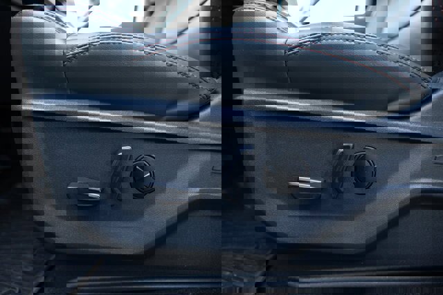 Certified 2025 Ford Expedition Active image 19