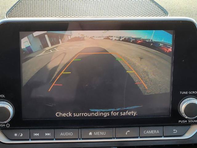Used 2025 Nissan Altima 2.5 SV FWD image 14