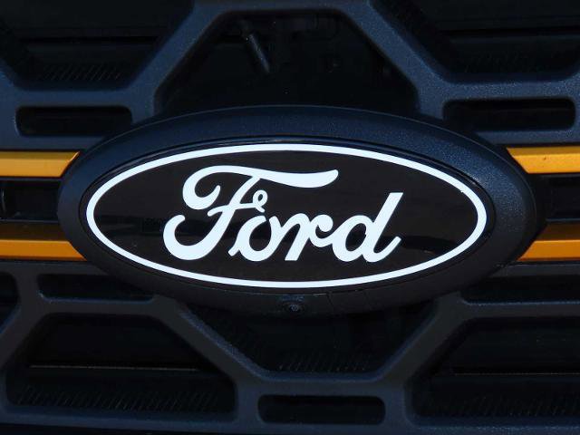 Certified 2025 Ford F150 Tremor w/ Bed Utility Package image 10