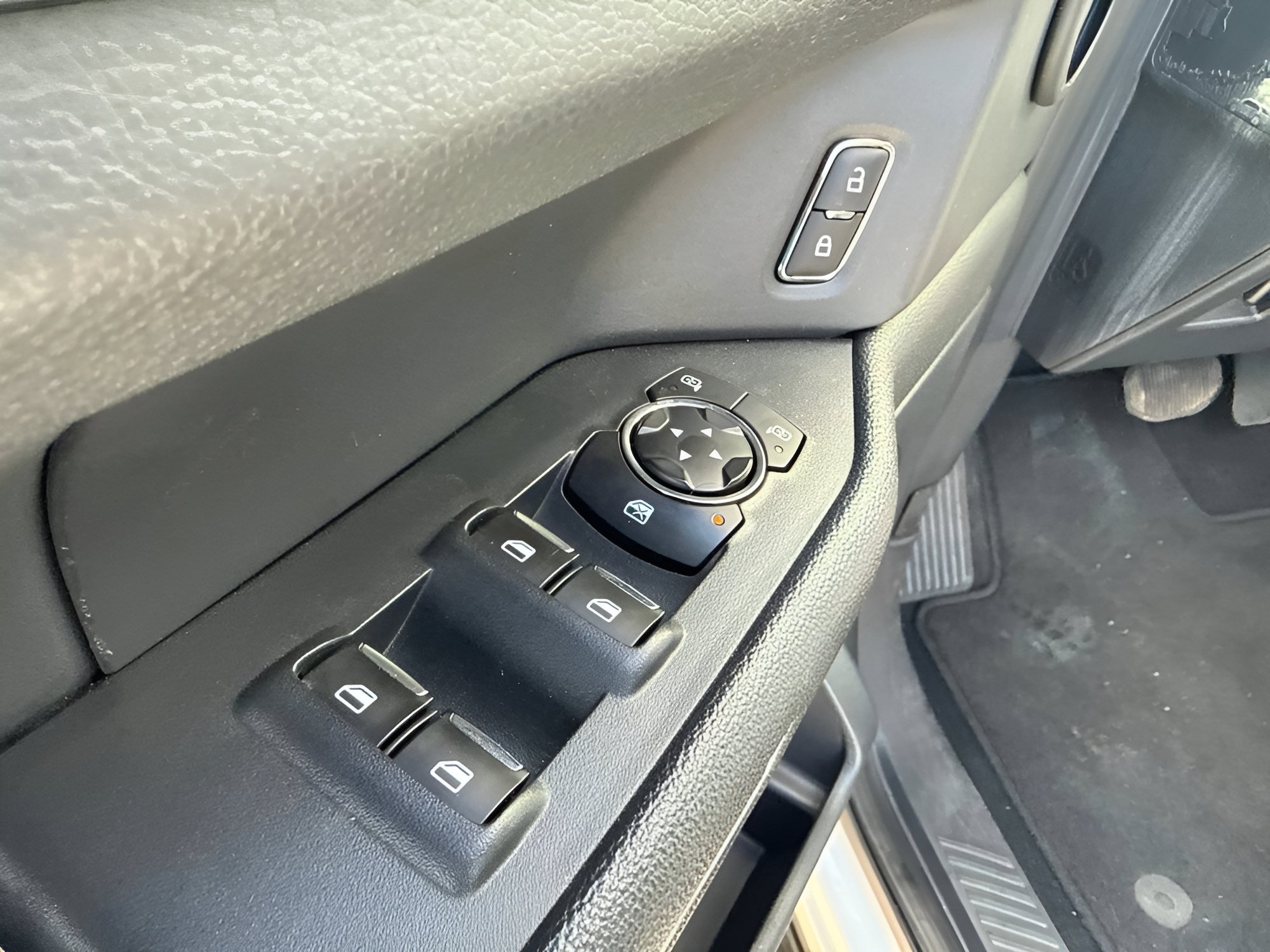 Certified 2024 Ford Expedition XLT AWD/4WD image 23