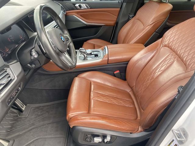 Used 2019 BMW X5 xDrive50i w/ M Sport Package AWD/4WD image 19