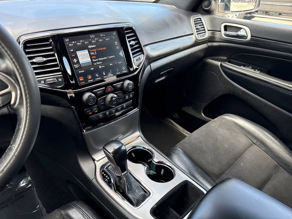 Used 2021 Jeep Grand Cherokee Laredo X RWD image 18