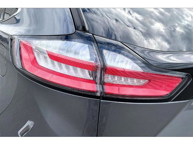 Certified 2022 Ford Edge SEL image 22