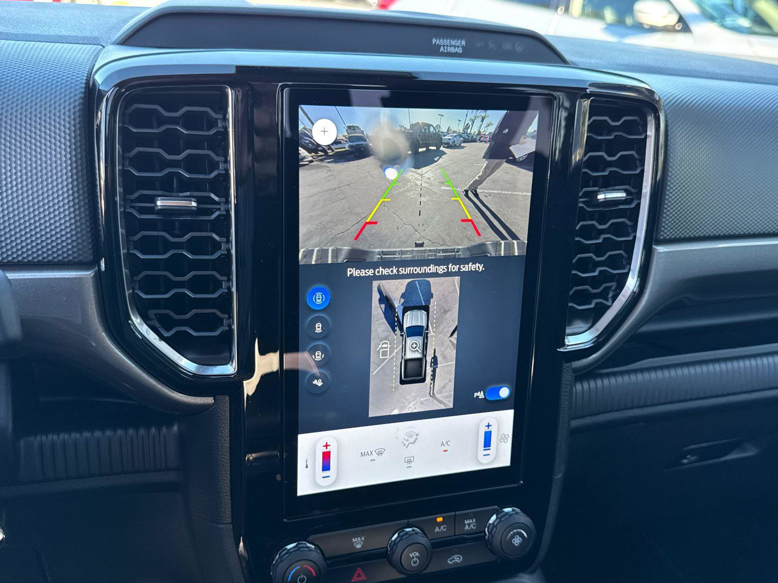 Certified 2024 Ford Ranger XLT w/ Technology Package image 30