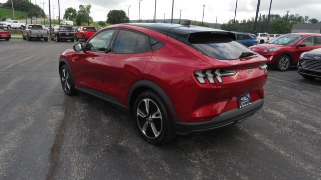 Certified 2021 Ford Mustang Mach-E Select w/ Comfort/Appearance Package image 3