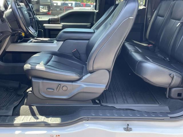 Certified 2022 Ford F450 Lariat w/ Lariat Value Package AWD/4WD image 12