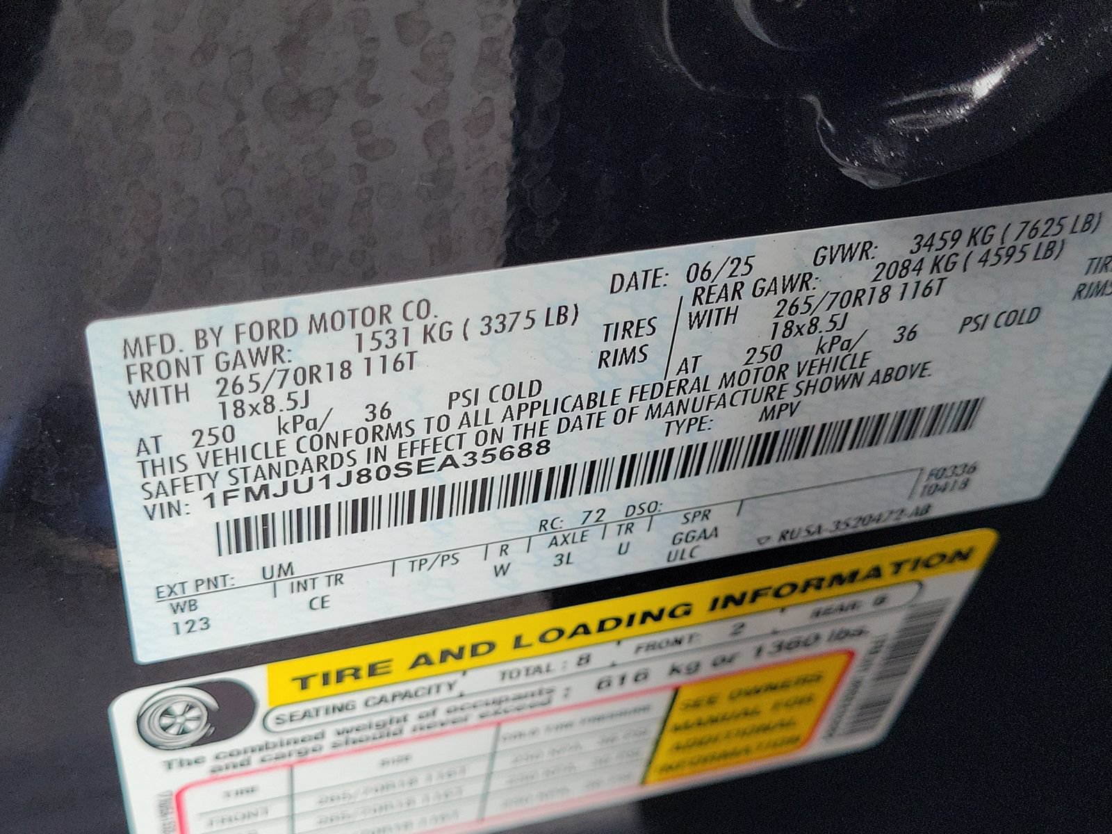 Certified 2025 Ford Expedition Active AWD/4WD image 34