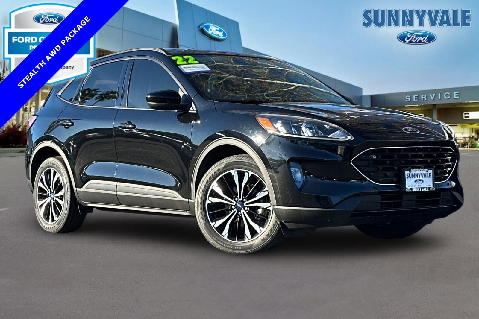 Certified 2022 Ford Escape SEL w/ SEL Stealth AWD Package image 7