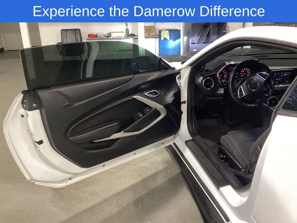 Used 2020 Chevrolet Camaro LT image 10