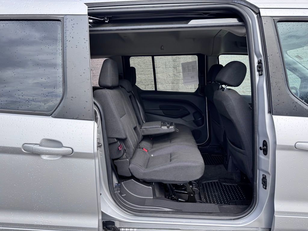 Certified 2018 Ford Transit Connect XLT image 24