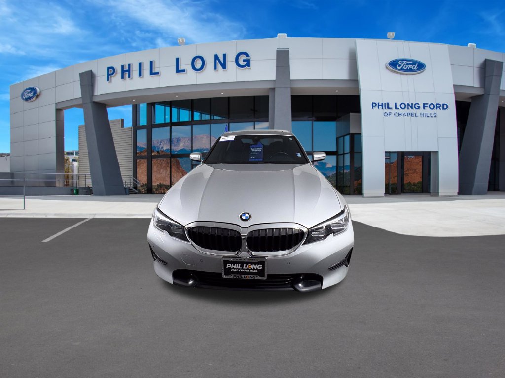 Used 2019 BMW 330i xDrive Sedan w/ Driving Assistance Package AWD/4WD image 8
