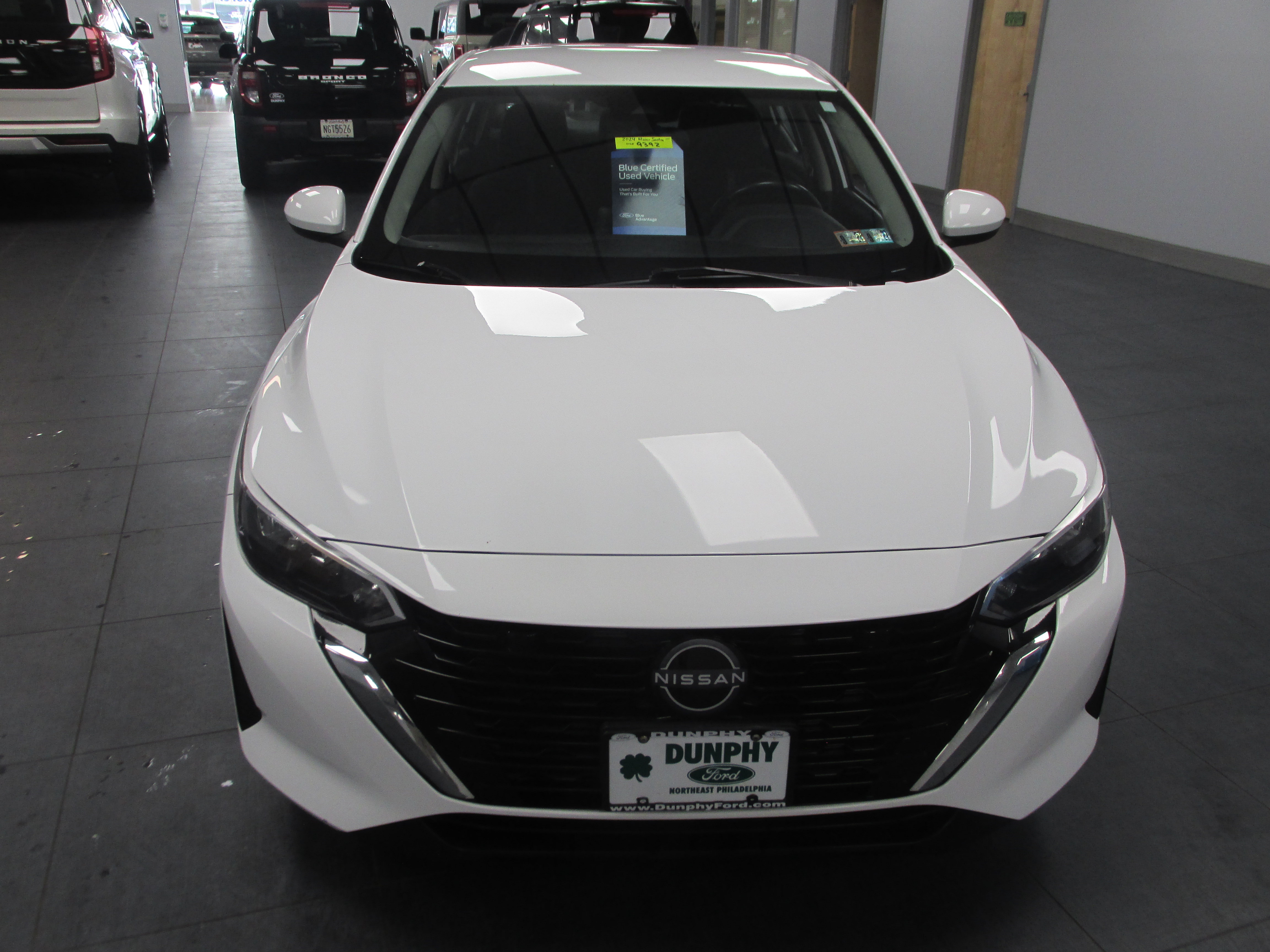 Used 2024 Nissan Sentra SV w/ All-Weather Package FWD image 2