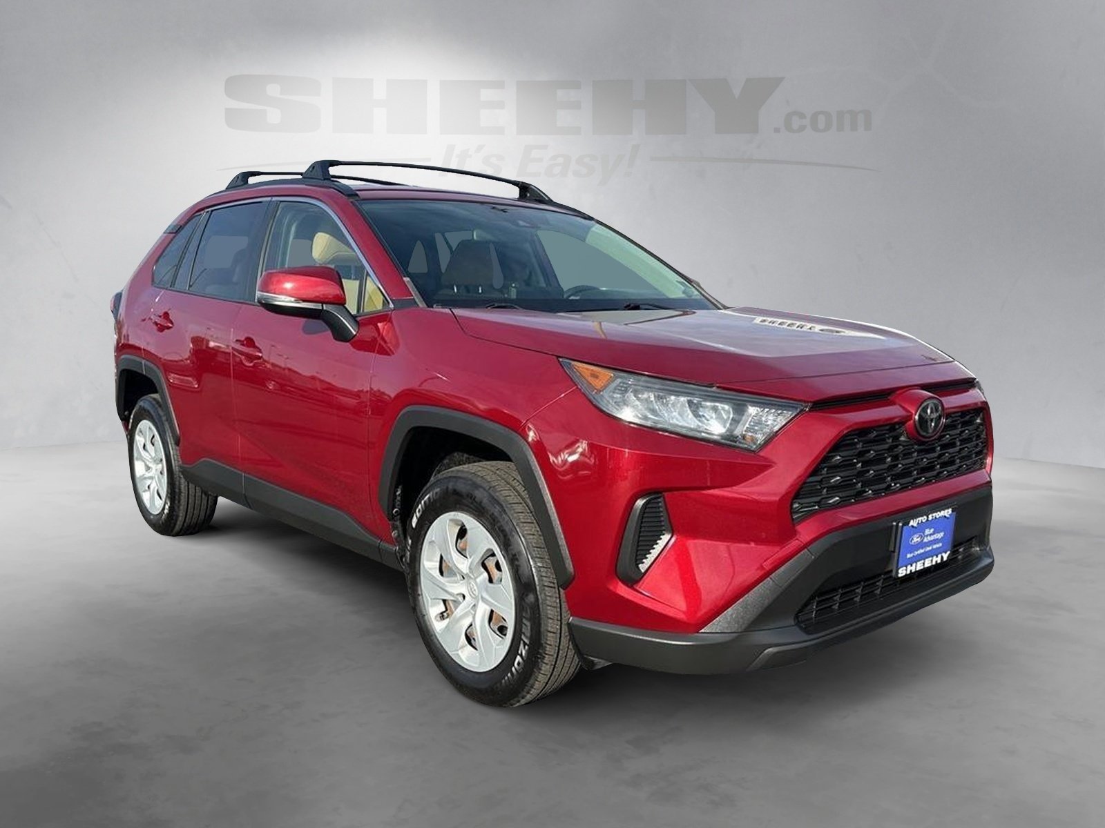 Used 2019 Toyota RAV4 LE image 9