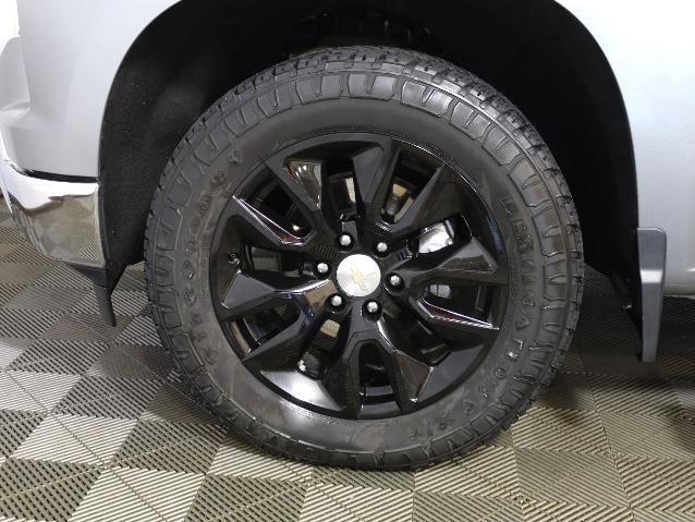 Used 2023 Chevrolet Silverado 1500 LT image 26
