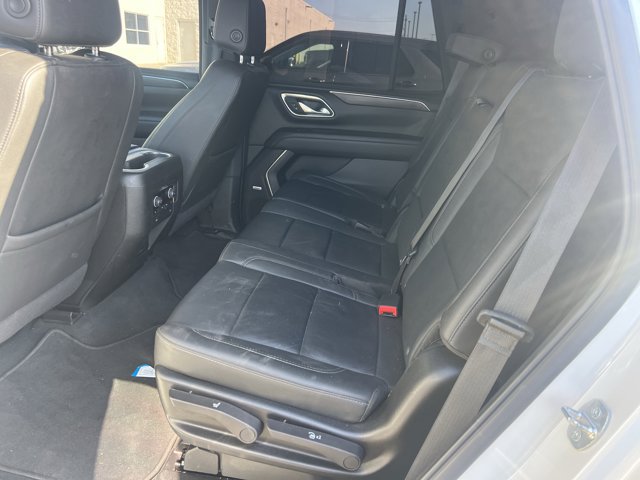 Used 2024 Chevrolet Tahoe Z71 w/ Luxury Package AWD/4WD image 24