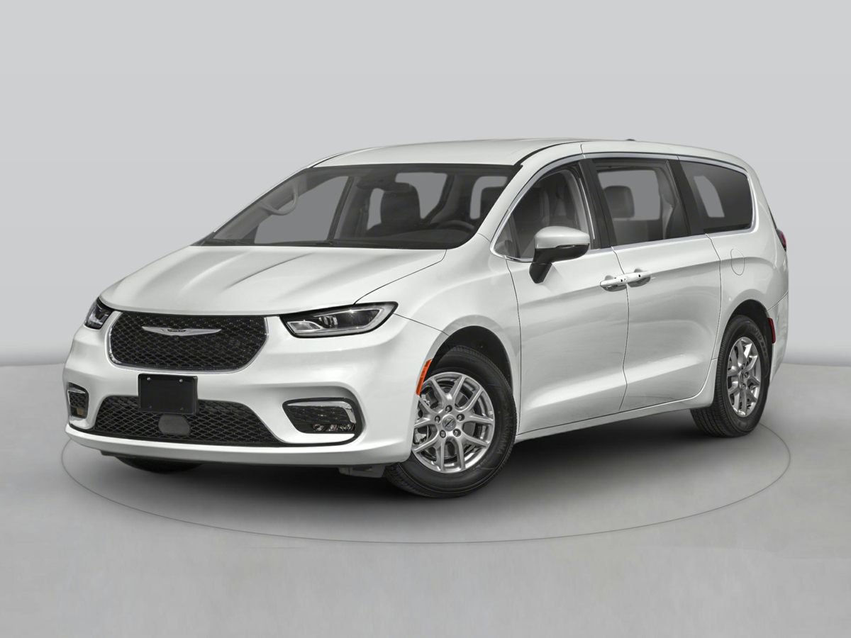 Used 2023 Chrysler Pacifica Touring-L