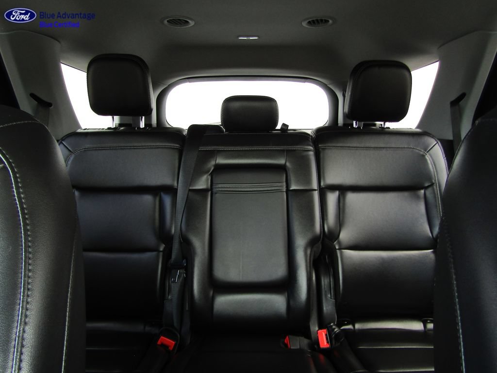 Certified 2022 Ford Explorer XLT w/ Equipment Group 202A AWD/4WD image 25