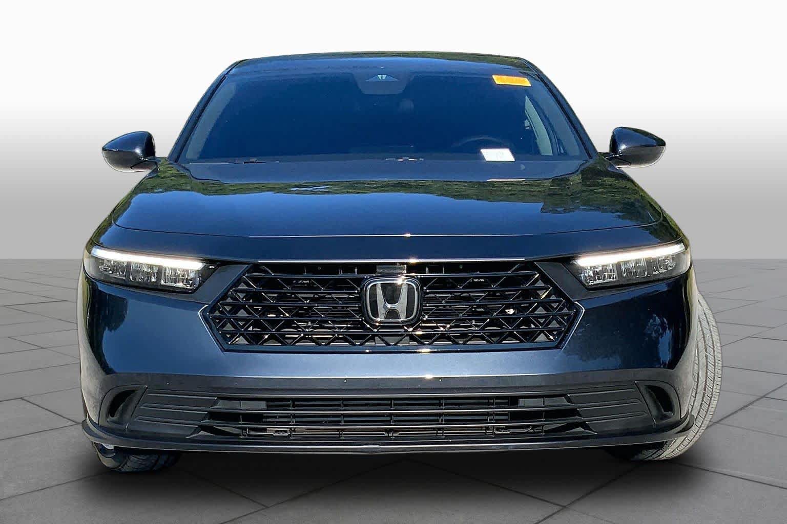 Used 2025 Honda Accord LX image 4