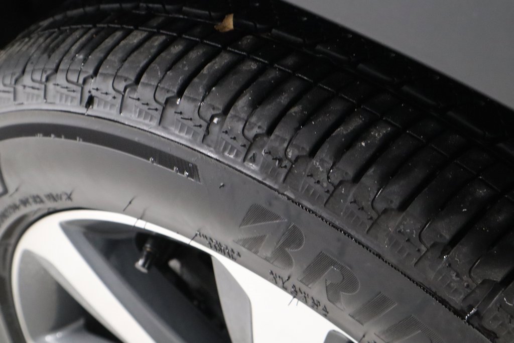 Used 2025 Honda Pilot Elite image 20