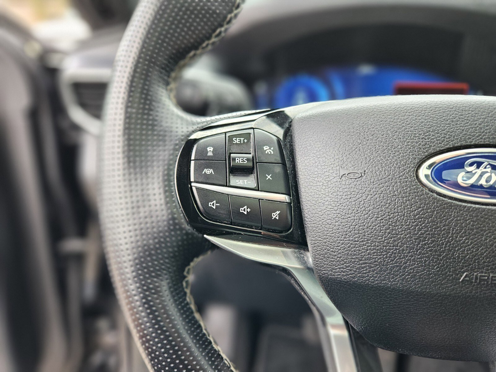 Certified 2021 Ford Explorer ST w/ Equipment Group 401A image 28