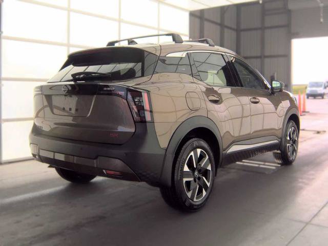Used 2026 Nissan Kicks SR FWD image 4