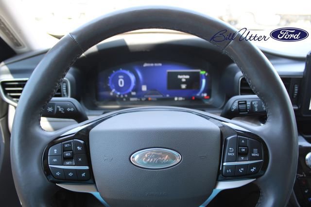 Certified 2022 Ford Explorer Platinum image 18