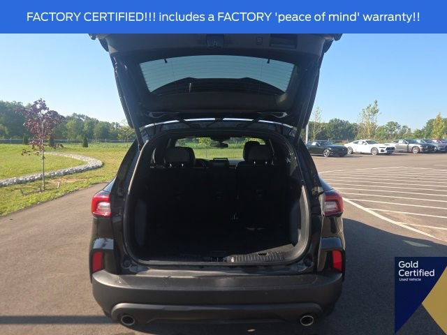 Certified 2025 Ford Escape ST-Line Select AWD/4WD image 12