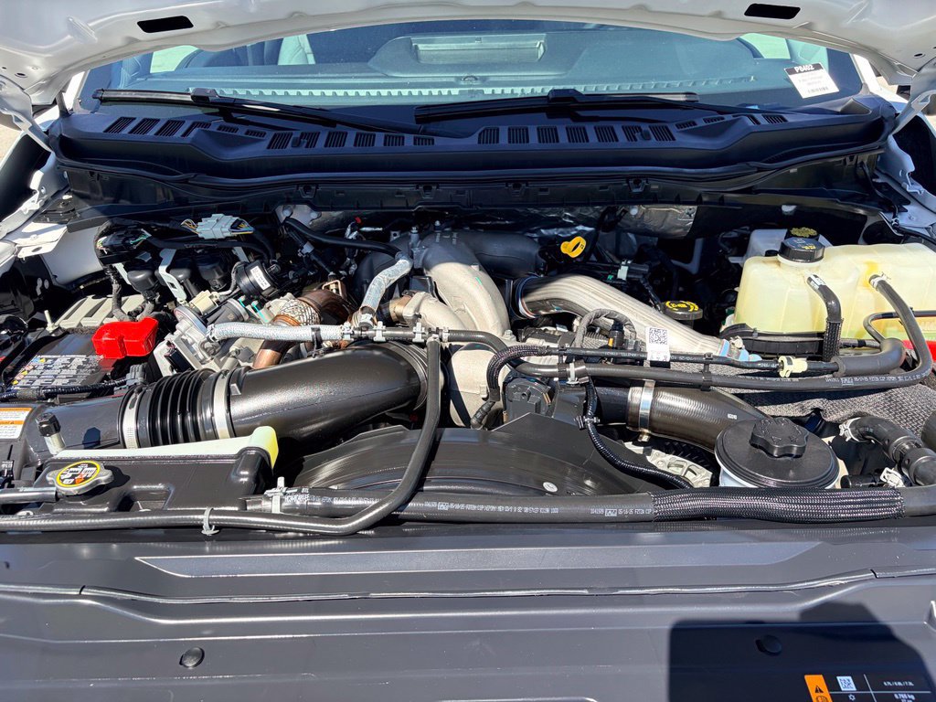 Certified 2025 Ford F350 XLT AWD/4WD image 37