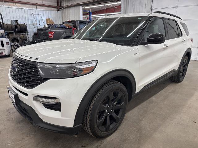 Certified 2023 Ford Explorer ST-Line w/ Class IV Trailer Tow Package AWD/4WD image 4