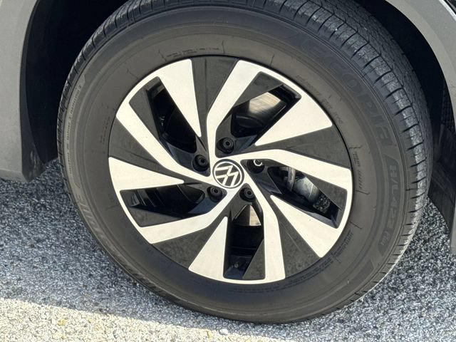 Used 2025 Volkswagen Tiguan S FWD image 10