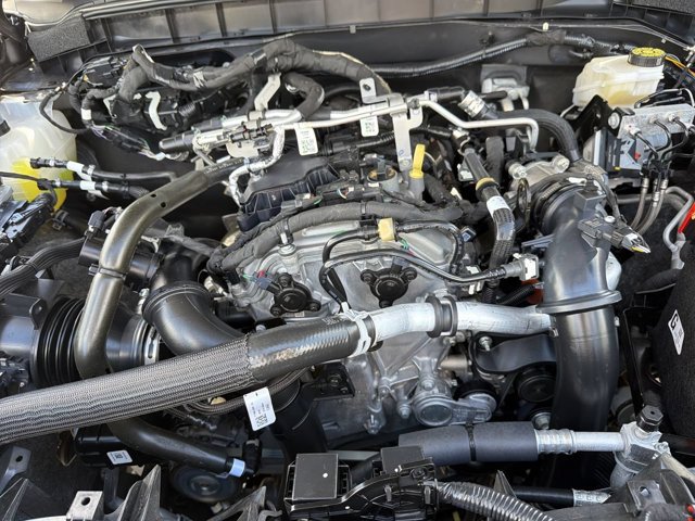 Certified 2025 Ford Bronco Big Bend AWD/4WD image 11