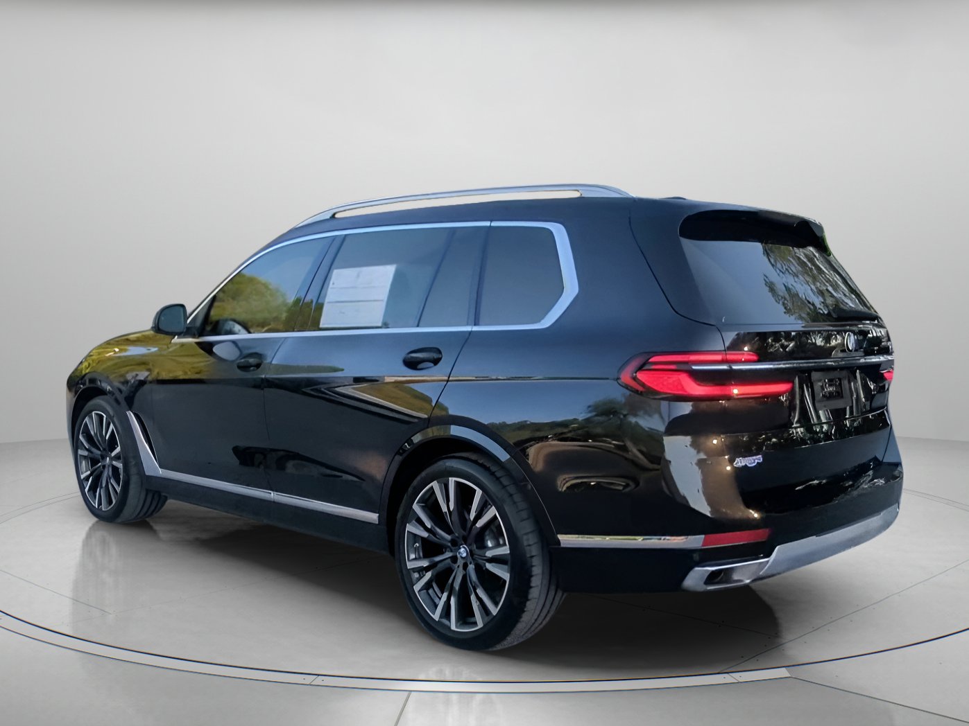 Used 2025 BMW X7 xDrive40i w/ Premium Package AWD/4WD image 20