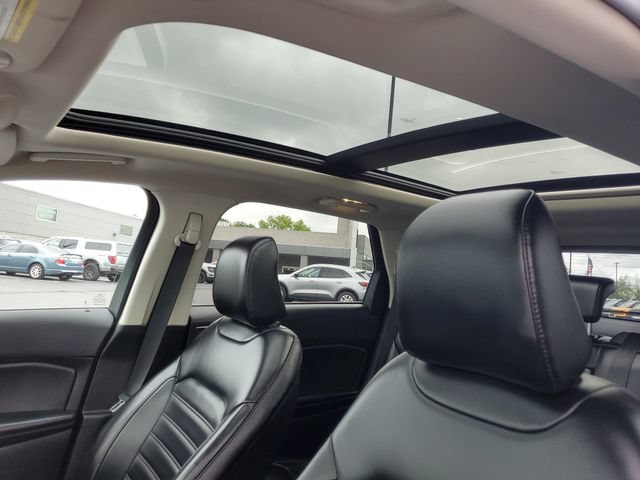 Certified 2024 Ford Edge SEL w/ Convenience Package AWD/4WD image 10