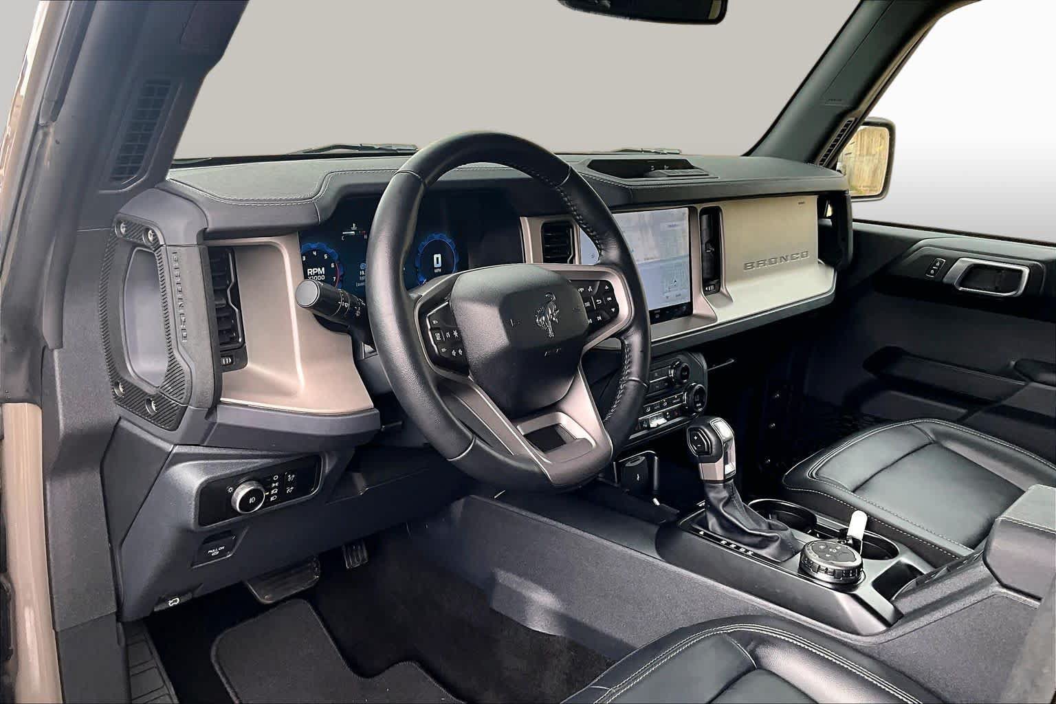 Certified 2025 Ford Bronco Outer Banks AWD/4WD image 18