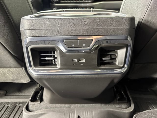 Used 2022 GMC Sierra 1500 SLT w/ SLT Premium Plus Package AWD/4WD image 11