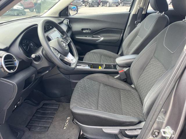 Used 2021 Nissan Kicks SV image 18