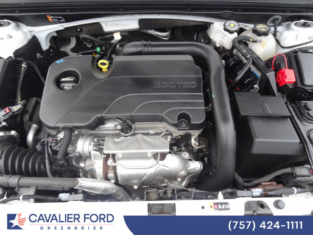 Used 2025 Chevrolet Malibu LT FWD image 32