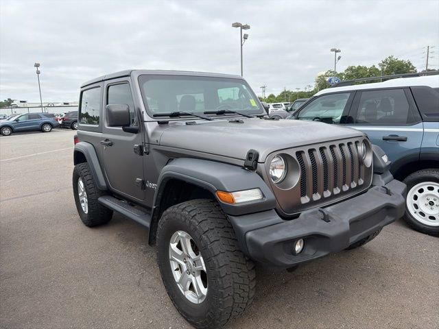 Used 2020 Jeep Wrangler Sport AWD/4WD image 2